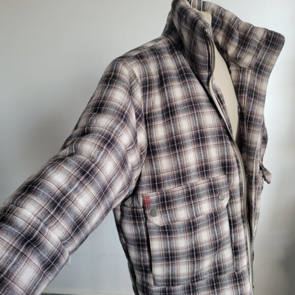 Urban Outfitters BDG Women’s Plaid Puffer Jacket (Size: Medium) - Picture 7 of 15